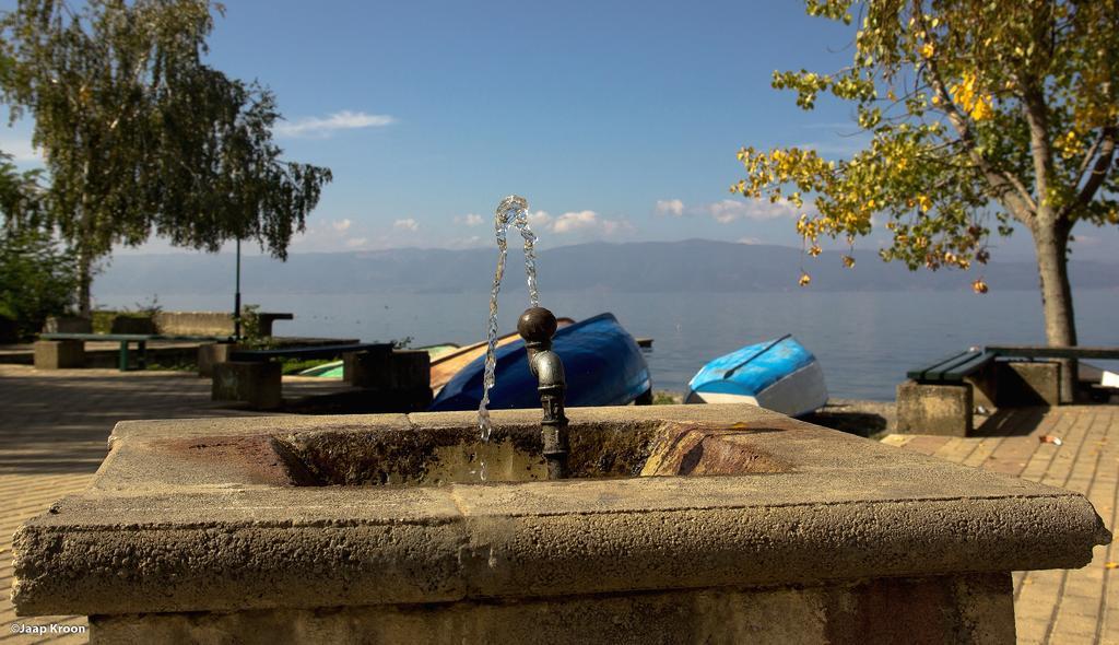 Apartamento Pension Lale Peštani Exterior foto